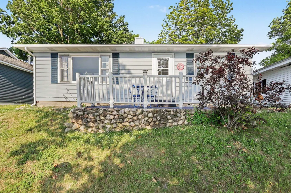 719 Gilead Shores Drive Gilead Township, MI 49028