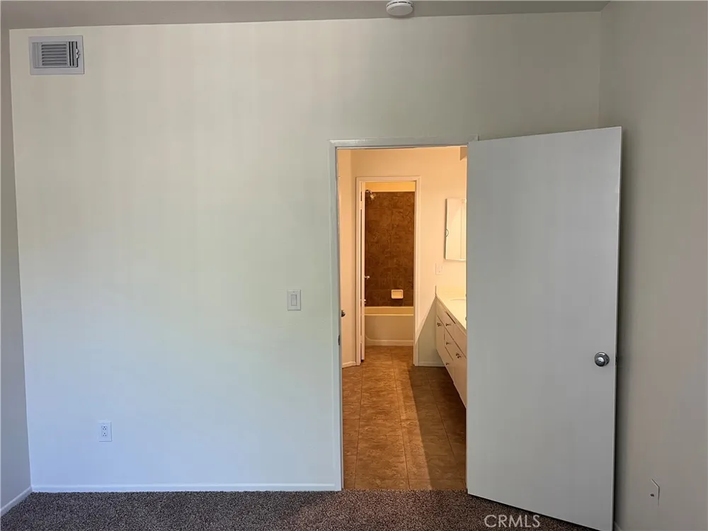 24151 Del Monte Valencia, CA 91355