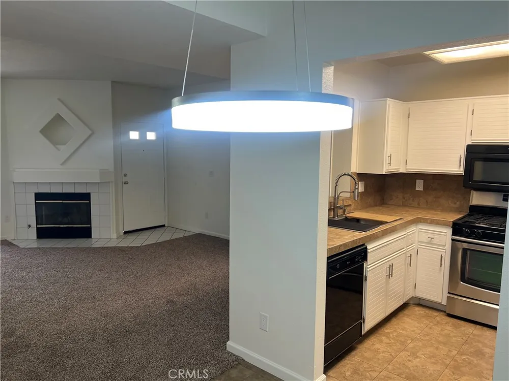 24151 Del Monte Valencia, CA 91355