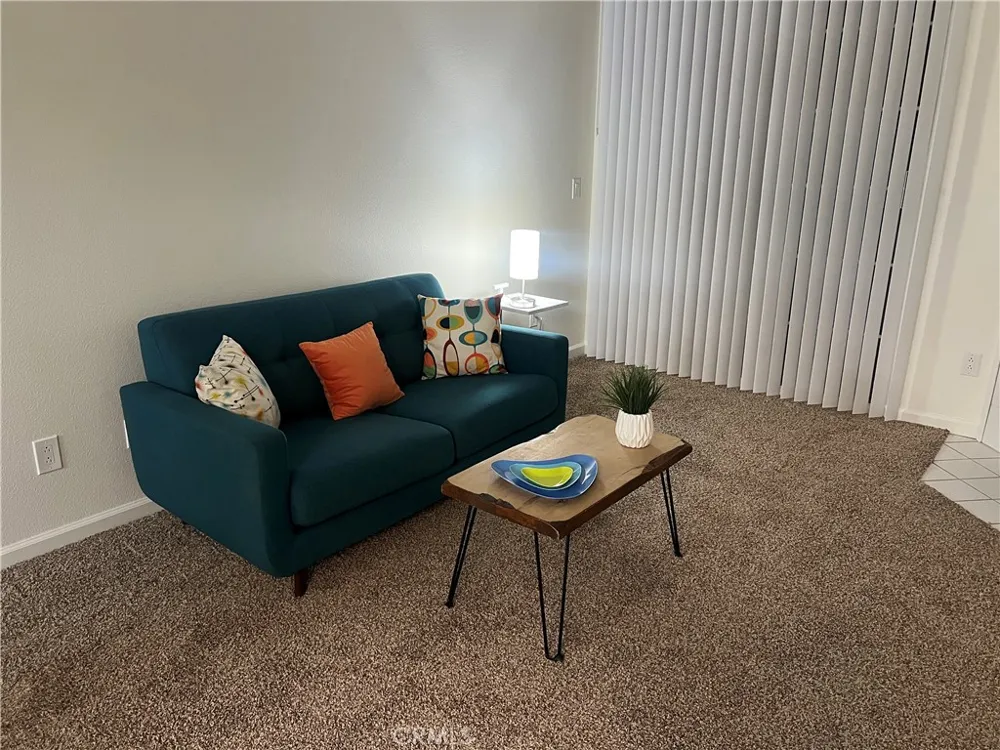 24151 Del Monte Valencia, CA 91355