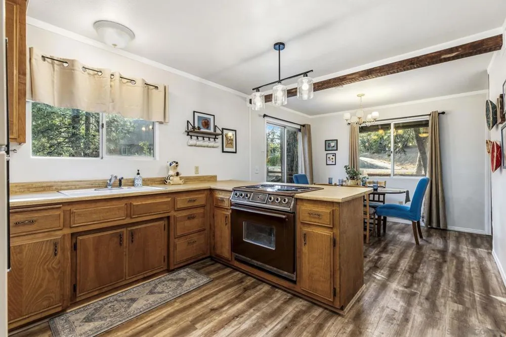 52275 Sylvan Way Idyllwild, CA 92549