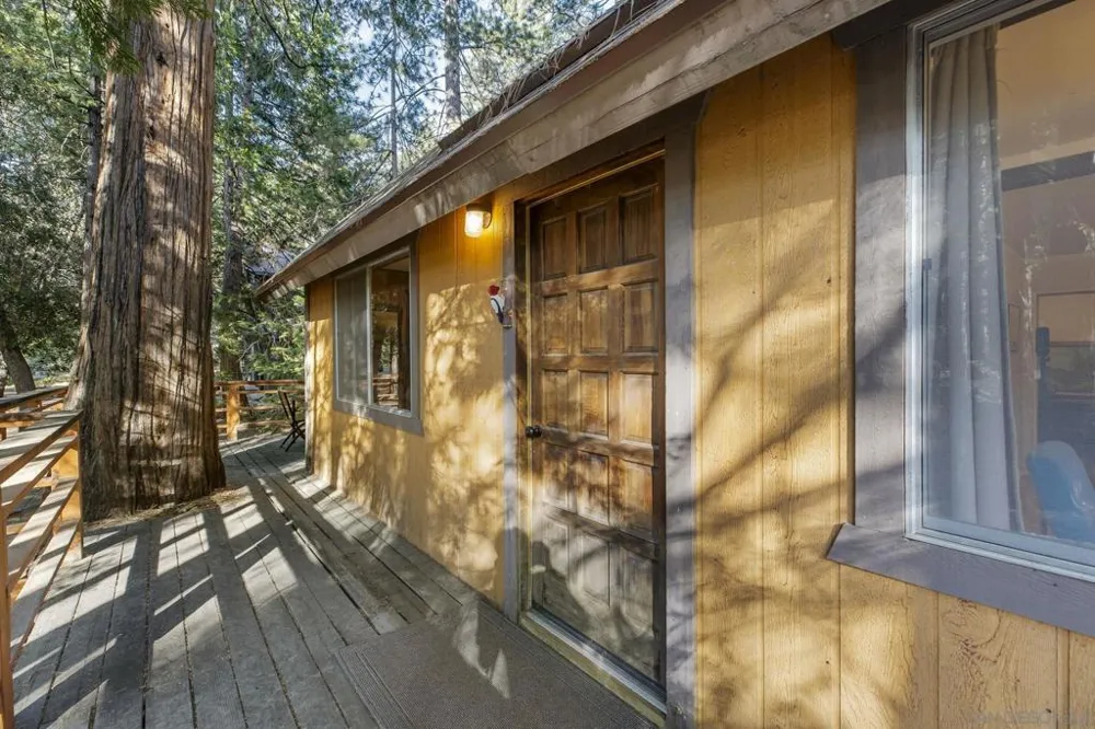 52275 Sylvan Way Idyllwild, CA 92549