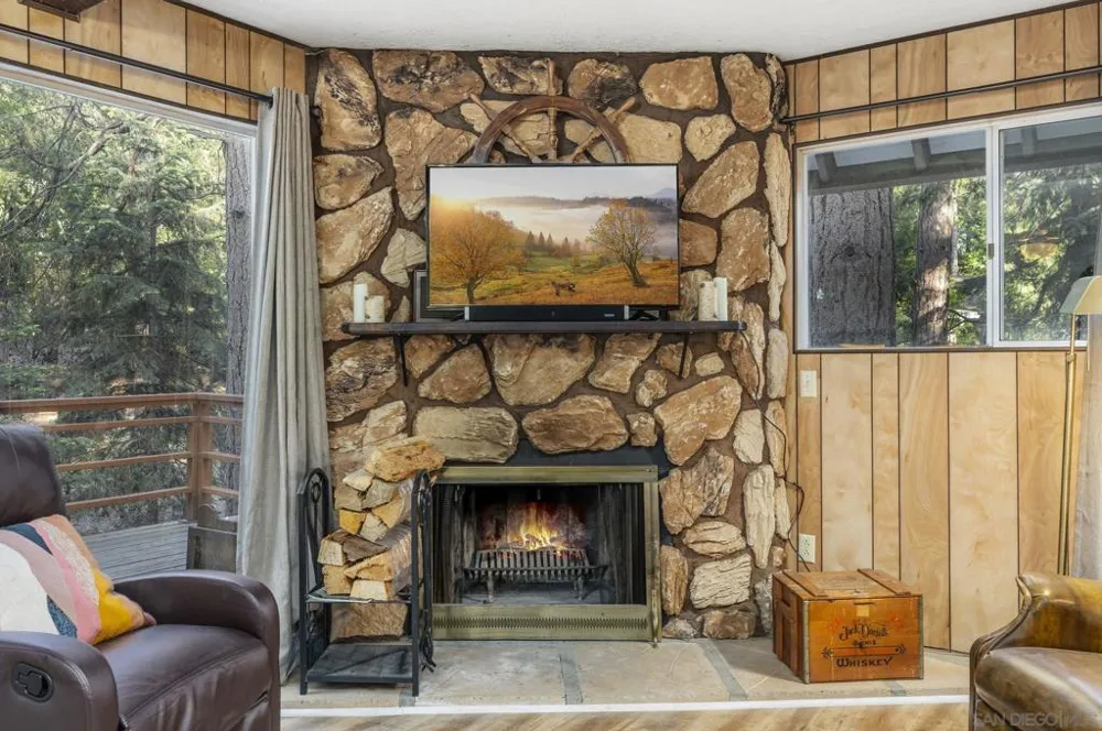 52275 Sylvan Way Idyllwild, CA 92549