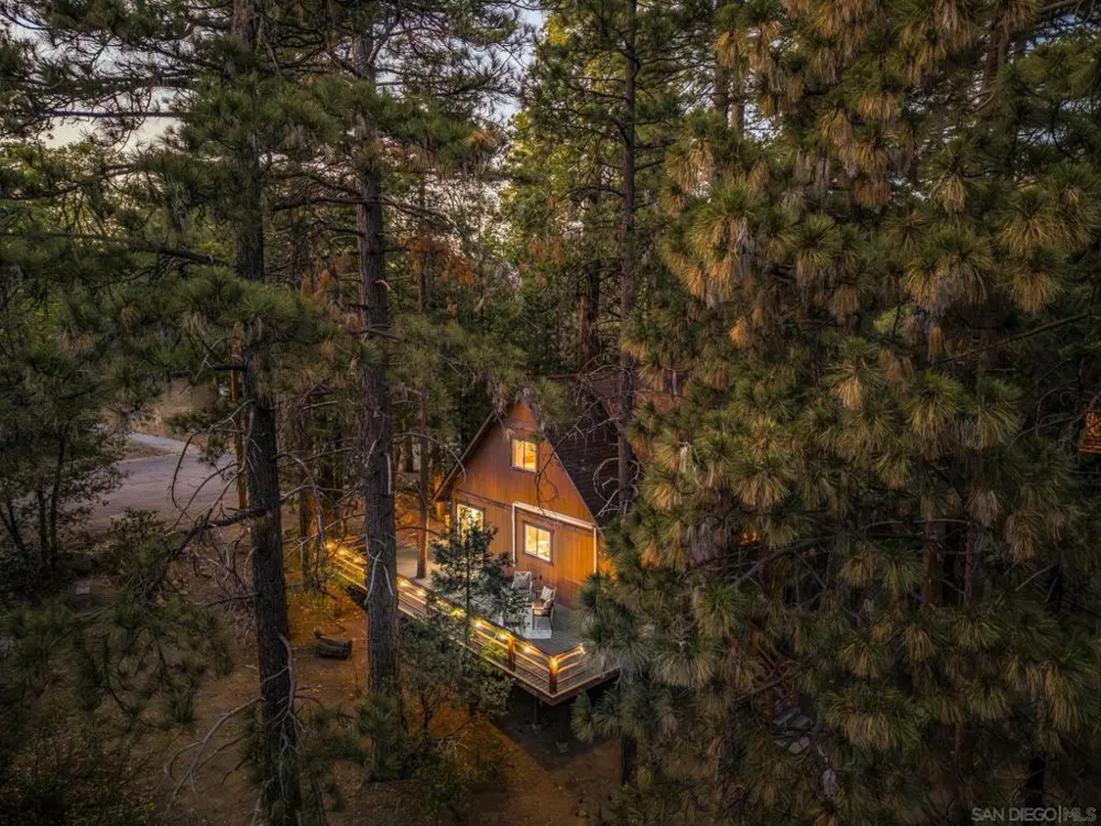 52275 Sylvan Way Idyllwild, CA 92549