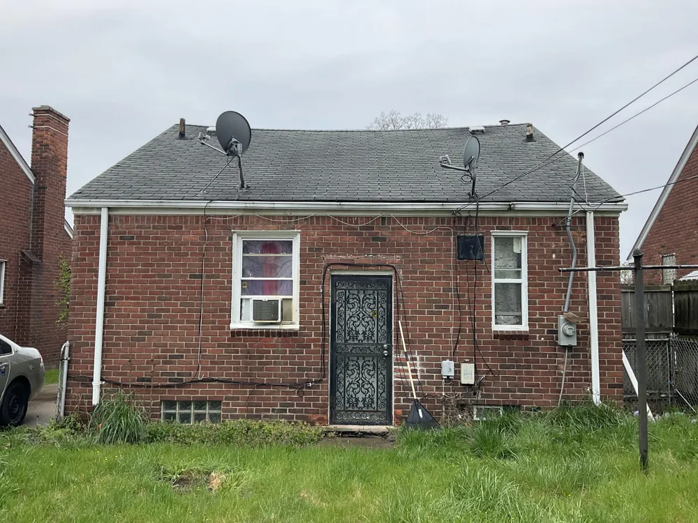 20006 Hanna Street Highland Park, MI 48203
