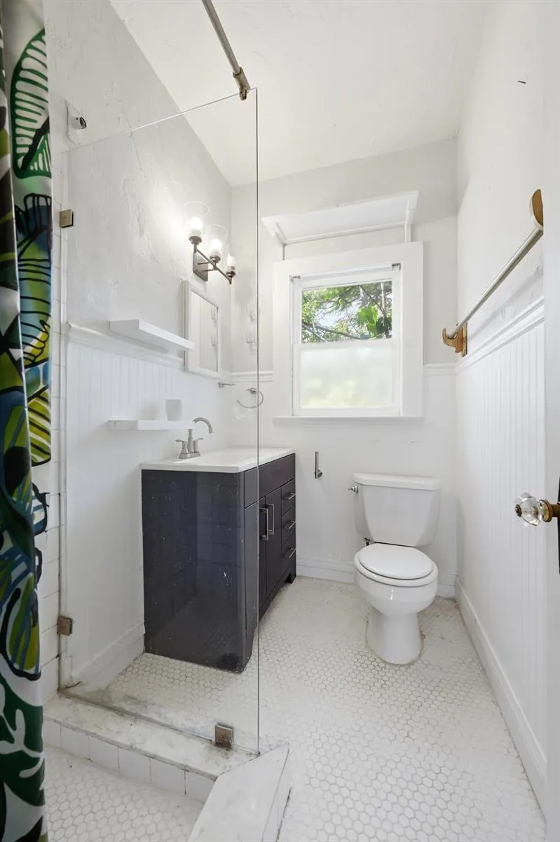 918 K STREET 