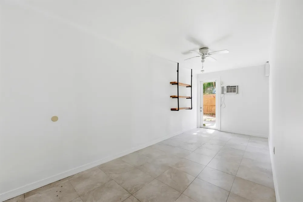 918 K STREET 