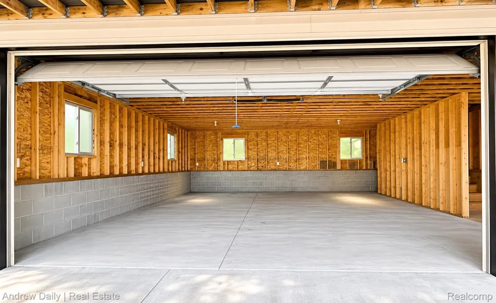 1781 Memory Lane Albert Township, MI 49756