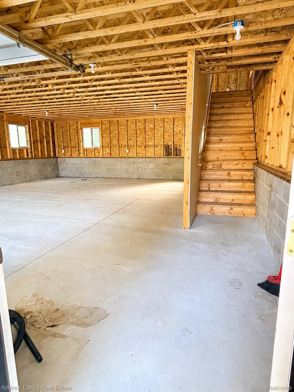 1781 Memory Lane Albert Township, MI 49756