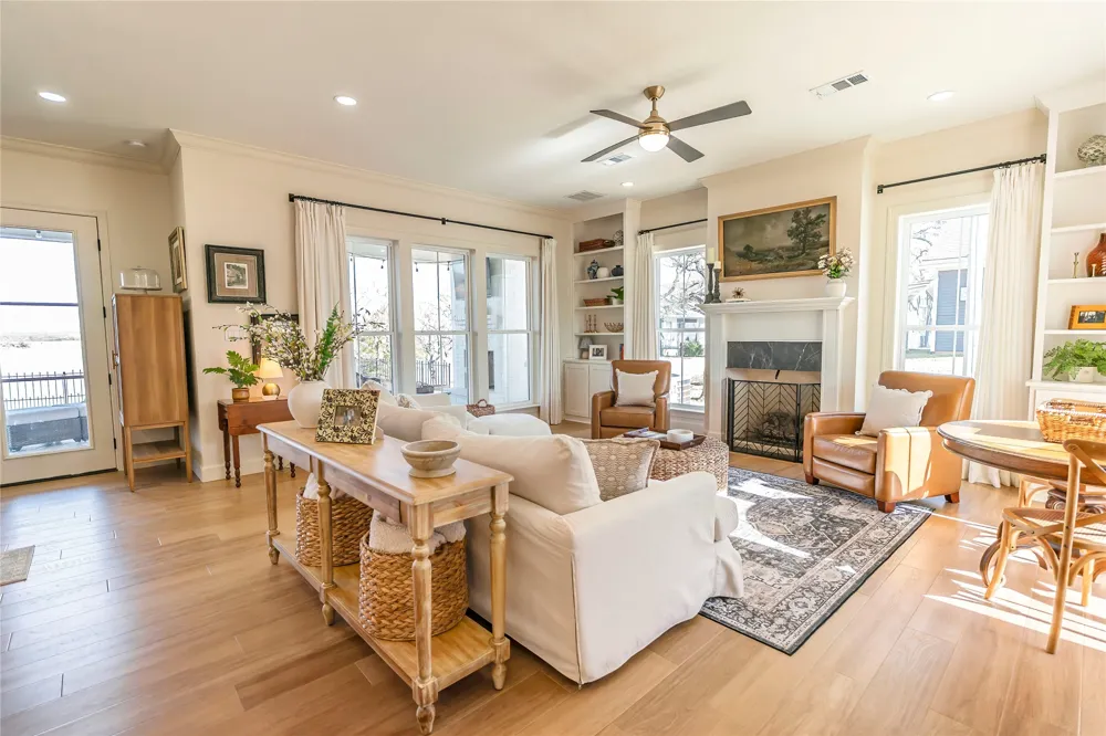 1061 Tradewinds Road Nocona, TX 76255