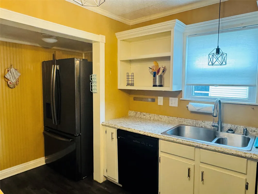 1007 Johnson Street Mineola, TX 75773