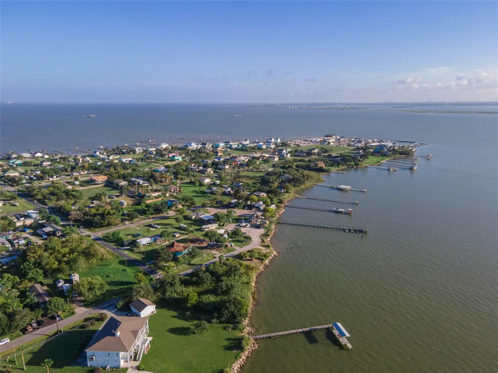 12th San Leon, TX 77539