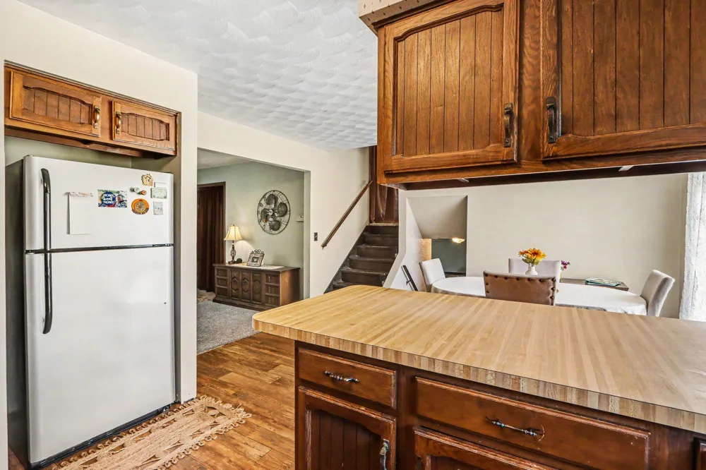 34792 Mill Lake Road Gobles, MI 49055
