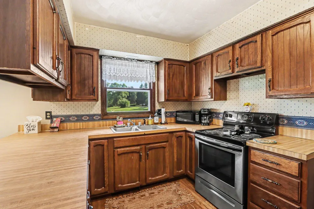 34792 Mill Lake Road Gobles, MI 49055