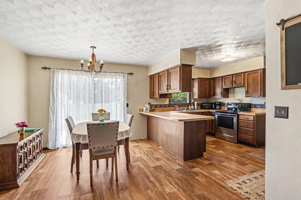 34792 Mill Lake Road Gobles, MI 49055