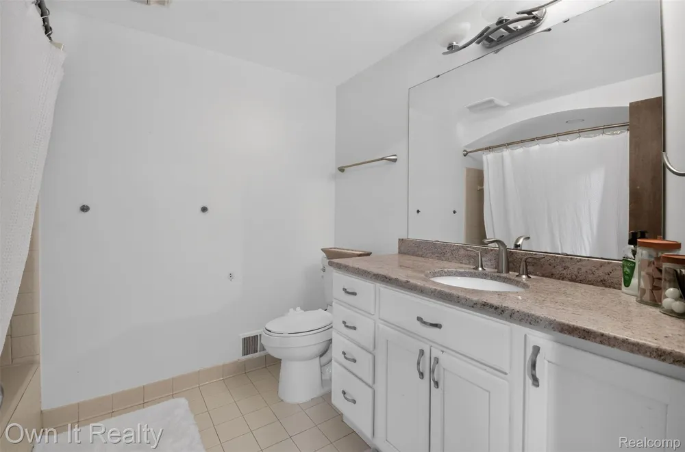 718 S Military Street Dearborn City, MI 48124