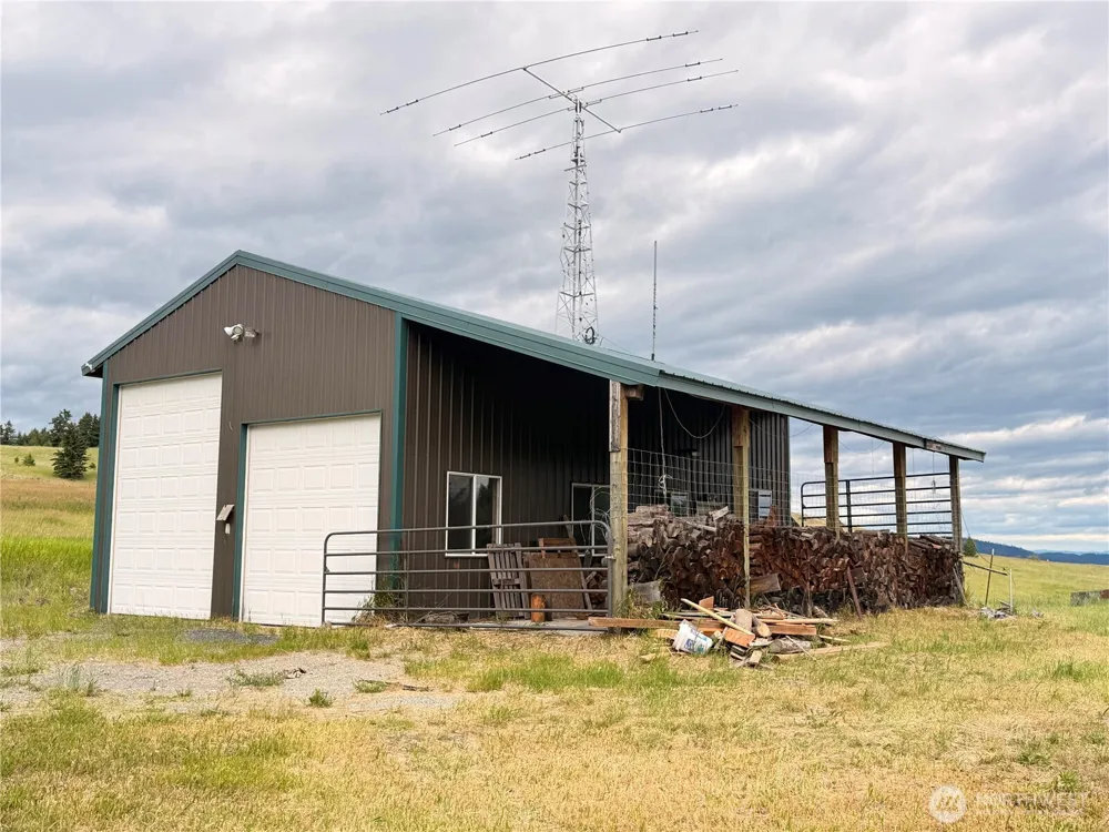 12 S Teal Lake Road Oroville, WA 98844