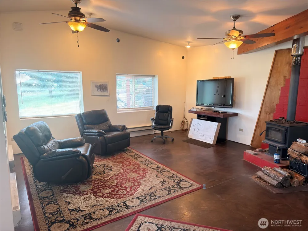 12 S Teal Lake Road Oroville, WA 98844