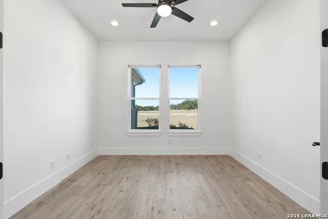 389 RIO CIR Pipe Creek, TX 78063