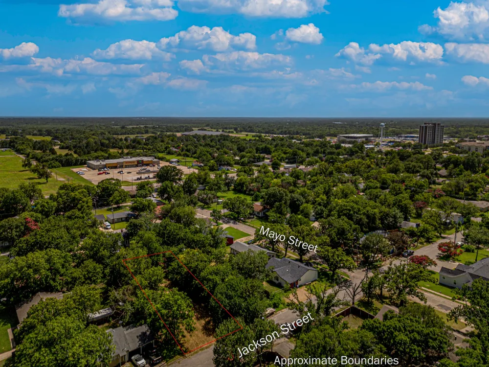 1505 Jackson Street Commerce, TX 75428