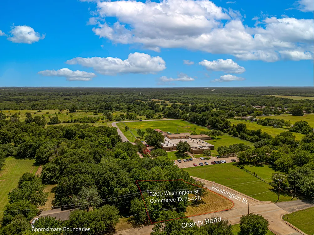 3200 Washington Street Commerce, TX 75428