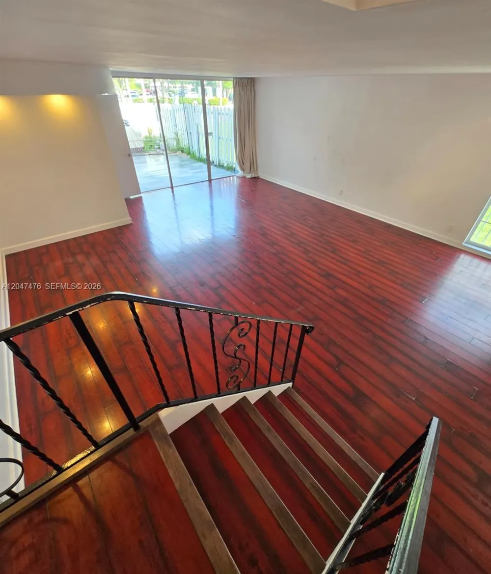 926 NE 27th Ave #926 Hallandale Beach, FL 33009
