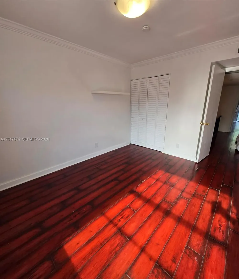 926 NE 27th Ave #926 Hallandale Beach, FL 33009