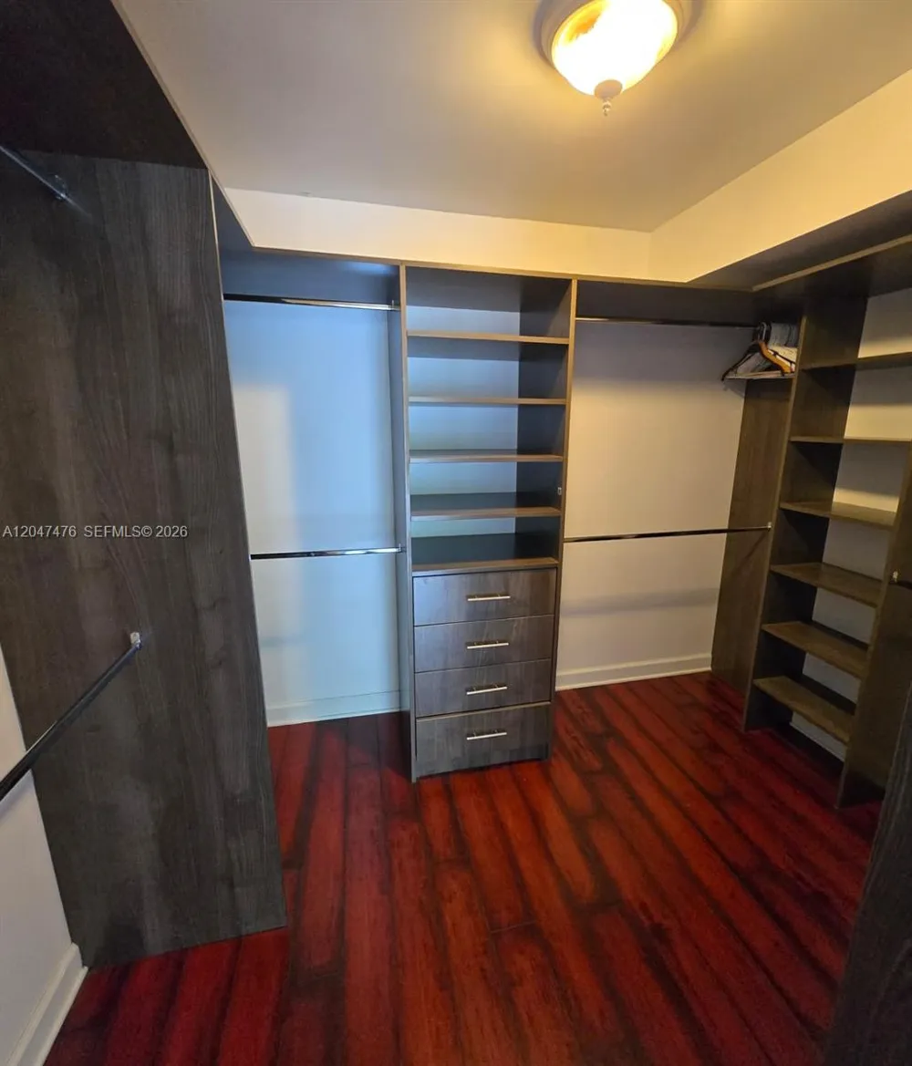 926 NE 27th Ave #926 Hallandale Beach, FL 33009