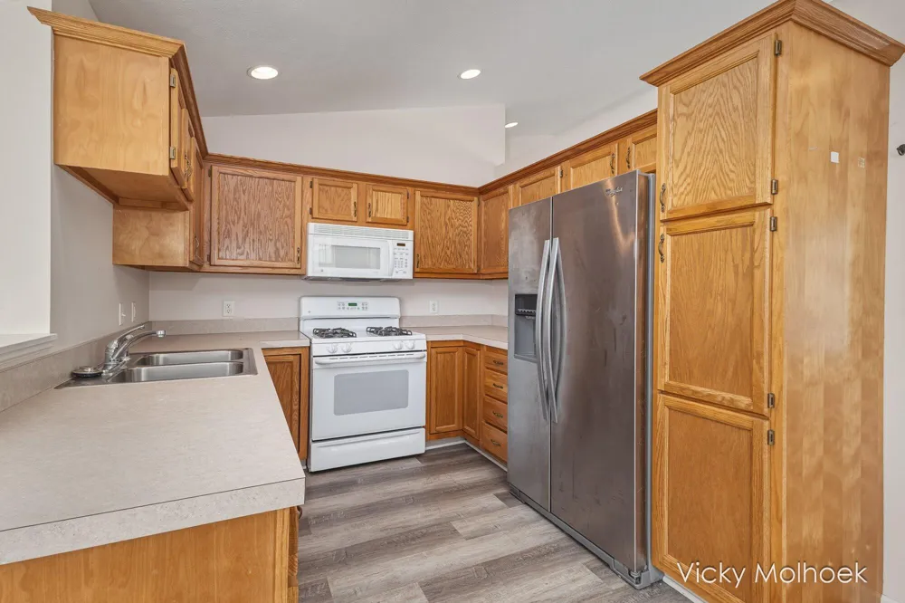 335 E North Street Hastings, MI 49058