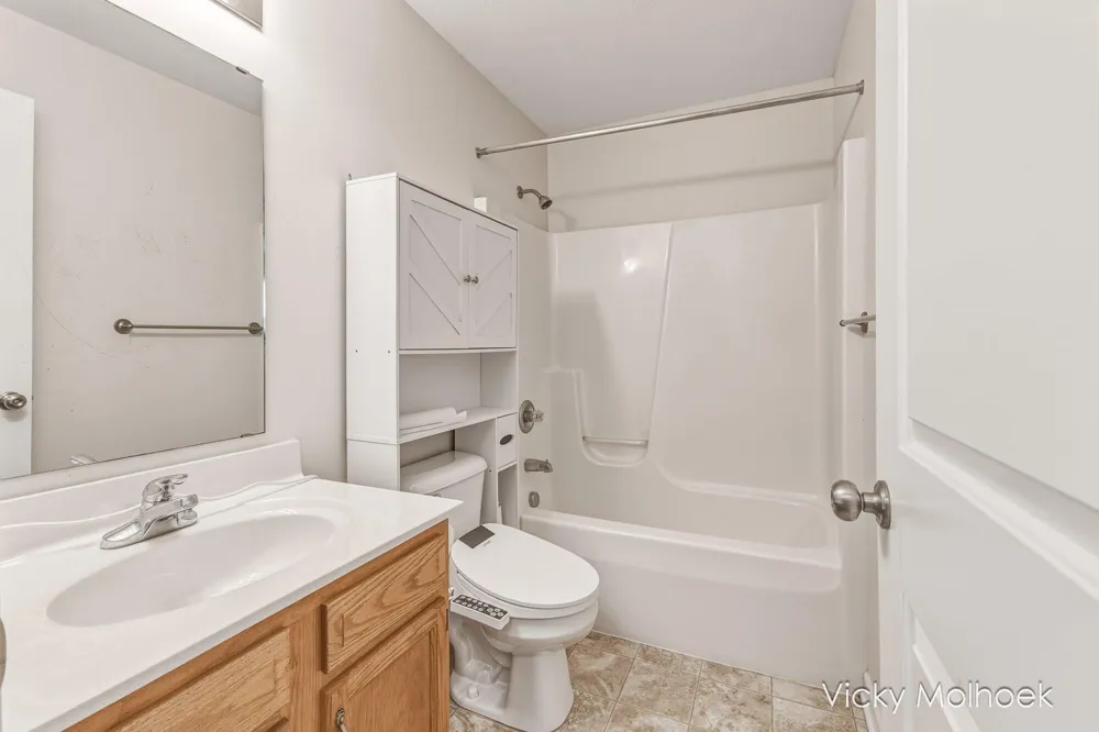 335 E North Street Hastings, MI 49058