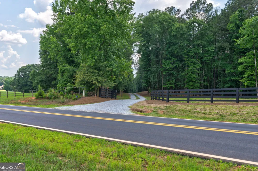 1800 Elder Mill RD Watkinsville, GA 30677
