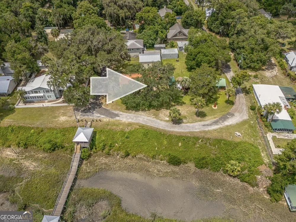 1291 River ST NE Townsend, GA 31331