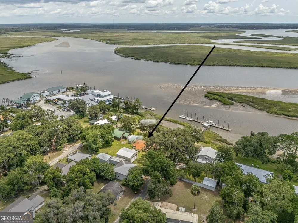 1291 River ST NE Townsend, GA 31331