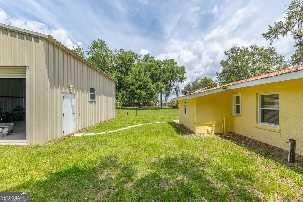 1291 River ST NE Townsend, GA 31331