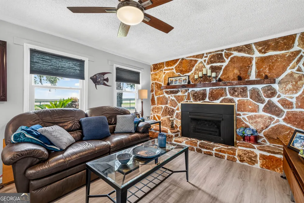 1291 River ST NE Townsend, GA 31331