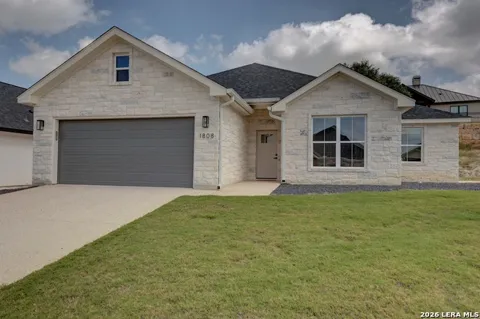 1808 CHATEAU LN N