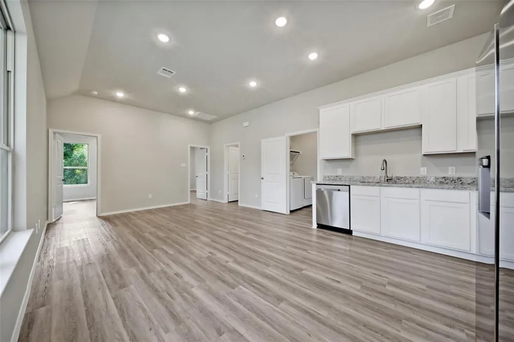 1307 St Lawrence River Rd Conroe, TX 77385