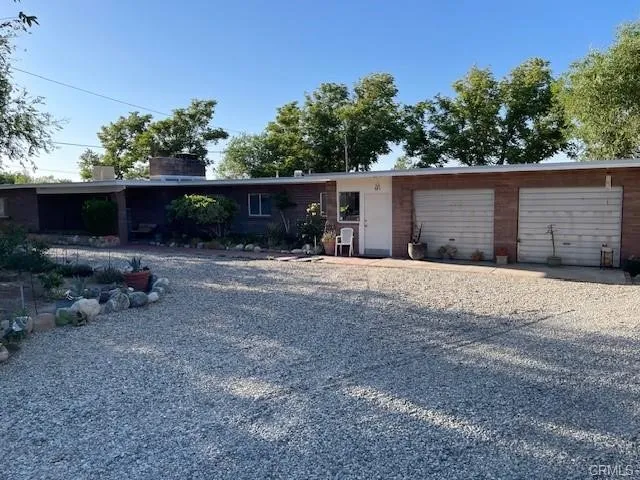 13127 E Avenue W11 Pearblossom, CA 93553