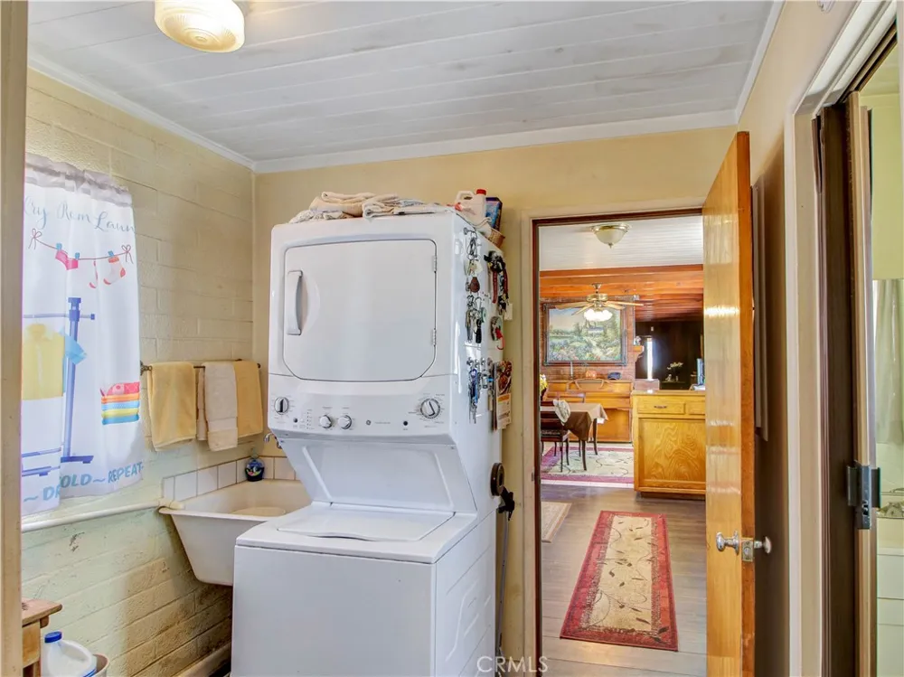 13127 E Avenue W11 Pearblossom, CA 93553