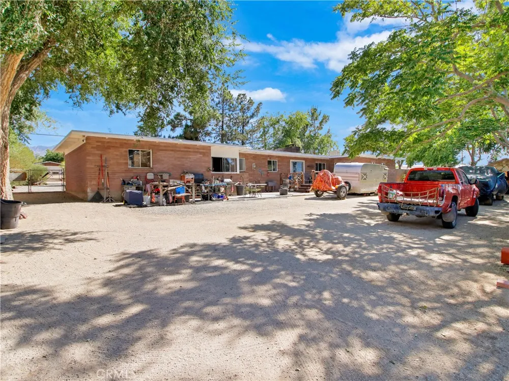 13127 E Avenue W11 Pearblossom, CA 93553