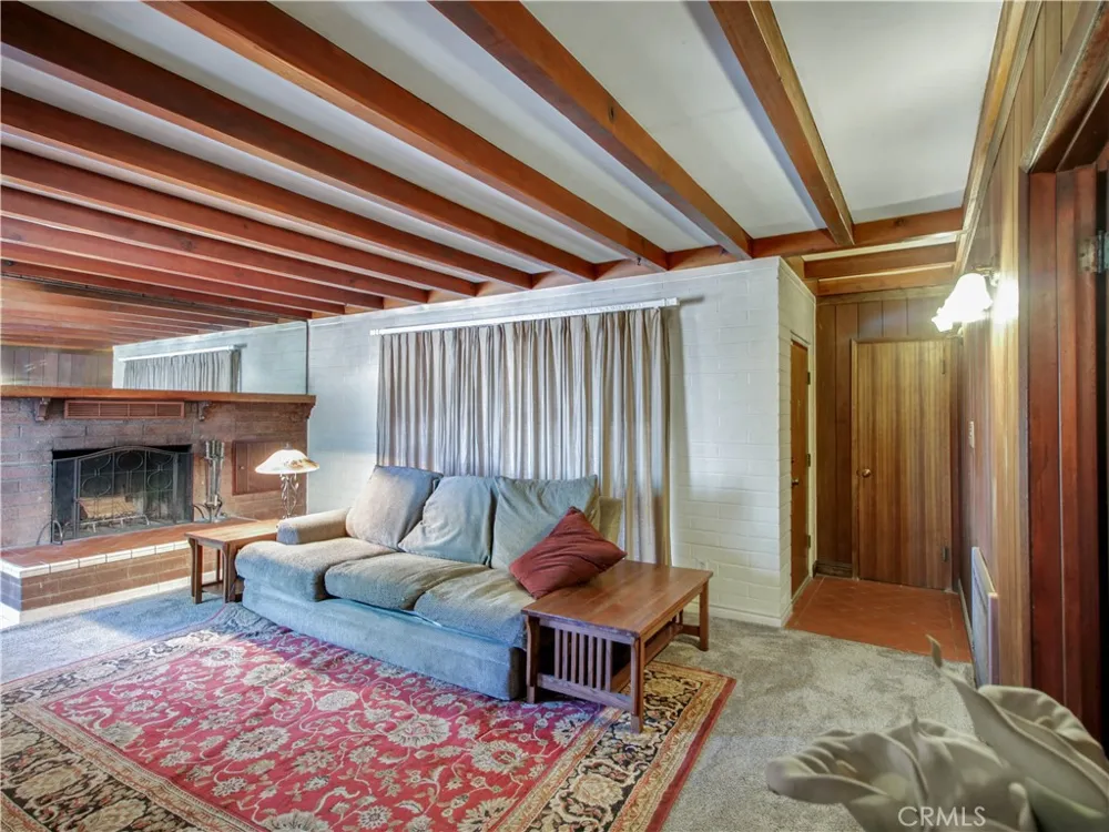 13127 E Avenue W11 Pearblossom, CA 93553