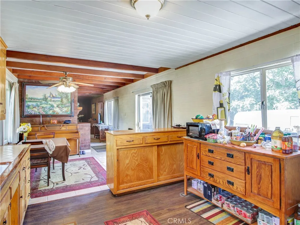13127 E Avenue W11 Pearblossom, CA 93553