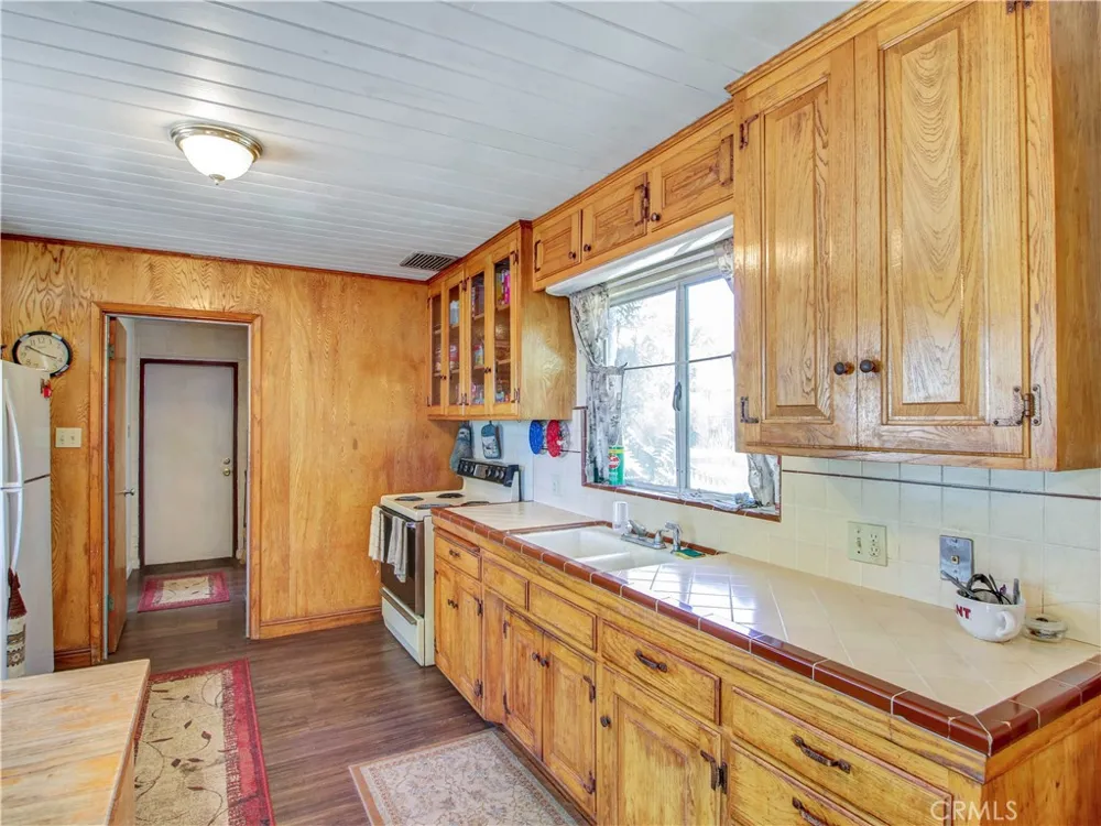 13127 E Avenue W11 Pearblossom, CA 93553