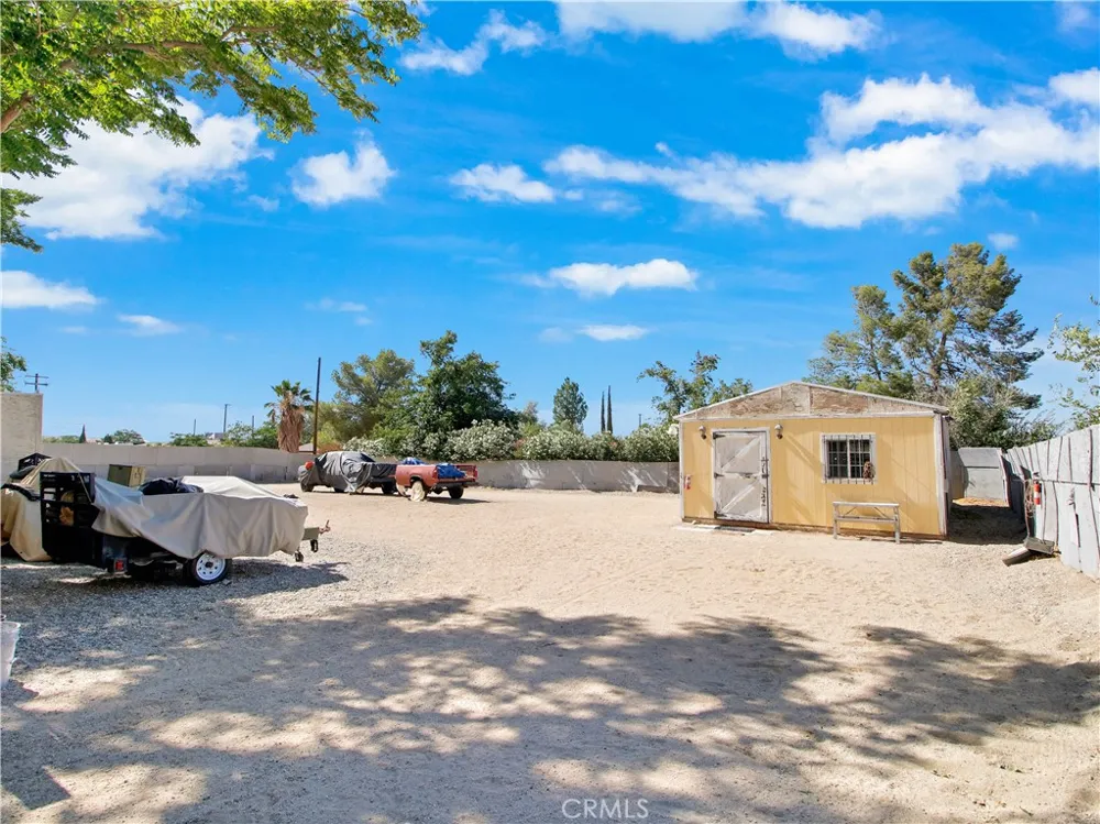 13127 E Avenue W11 Pearblossom, CA 93553
