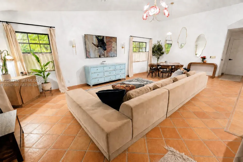 5131 SW 201st Ter Southwest Ranches, FL 33332