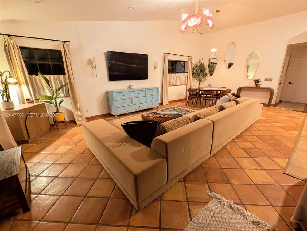 5131 SW 201st Ter Southwest Ranches, FL 33332
