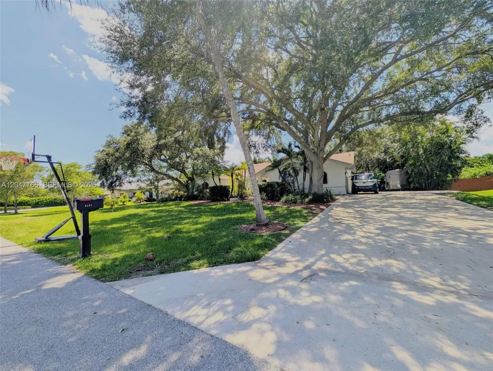 5131 SW 201st Ter Southwest Ranches, FL 33332