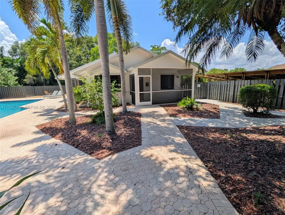 5131 SW 201st Ter Southwest Ranches, FL 33332