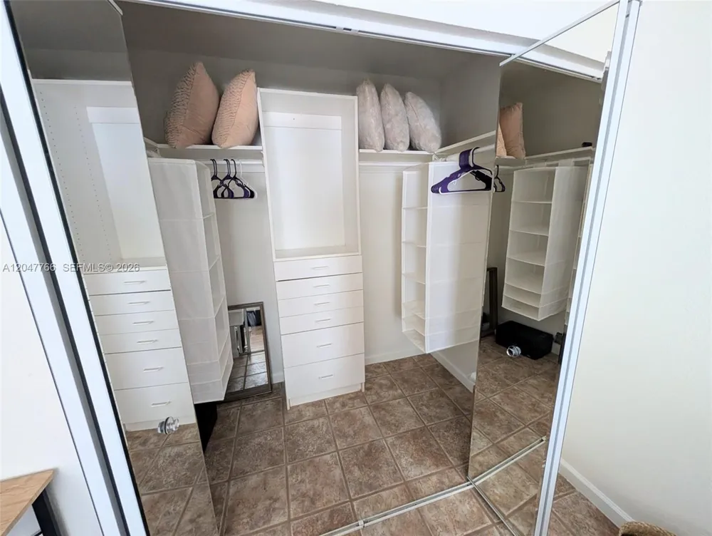 5131 SW 201st Ter Southwest Ranches, FL 33332