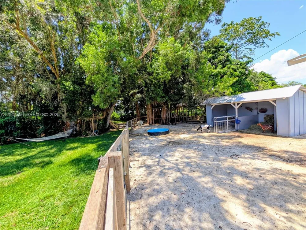 5131 SW 201st Ter Southwest Ranches, FL 33332
